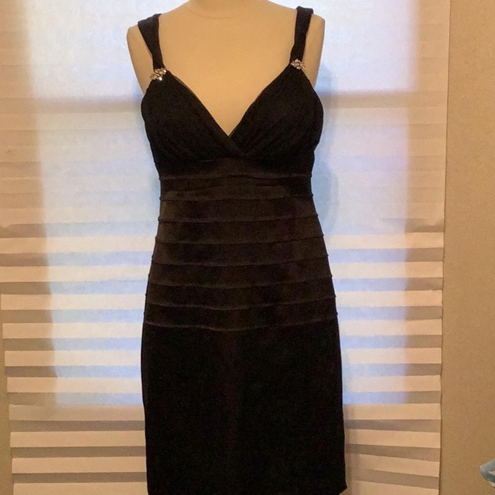 Betsy&Adam dress